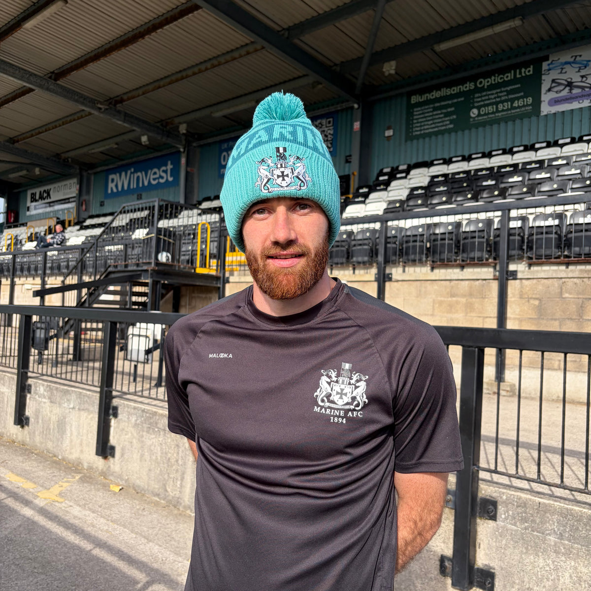 Bobble Hat Away 26/27 - Green